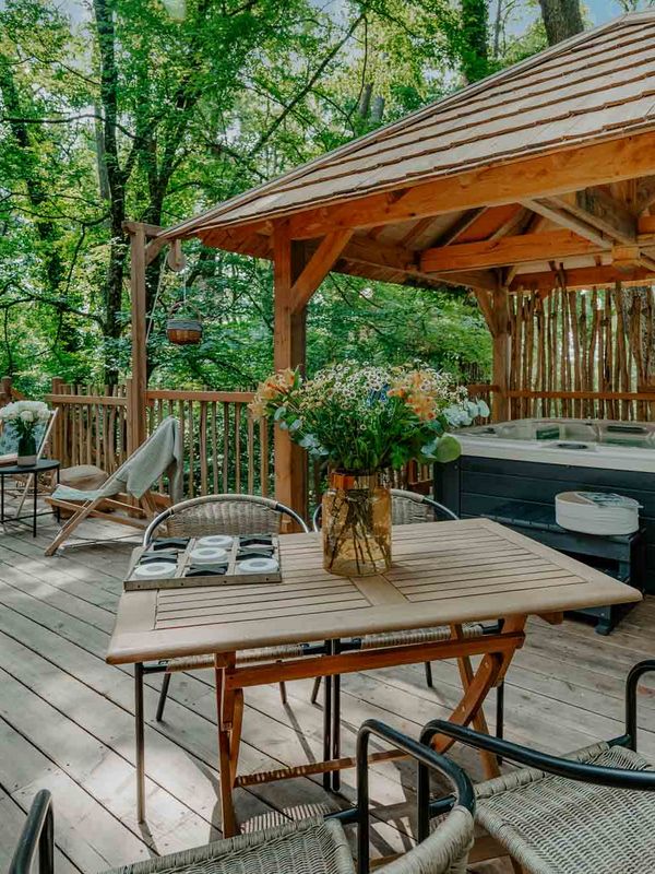 Cabane la forêt